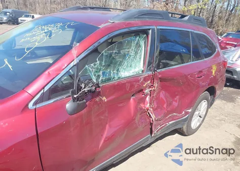 2019 Subaru Outback 2.5I Premium z USA, uszkodzony, nr VIN 4S4BSAFCXK3325424